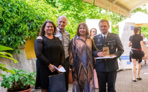 manzele_kosinovi_senatorka_horska.jpg